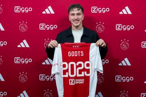 世俱杯直播-意媒：那不勒斯有意阿贾克斯边锋米拉-霍茨，已开启转会谈判