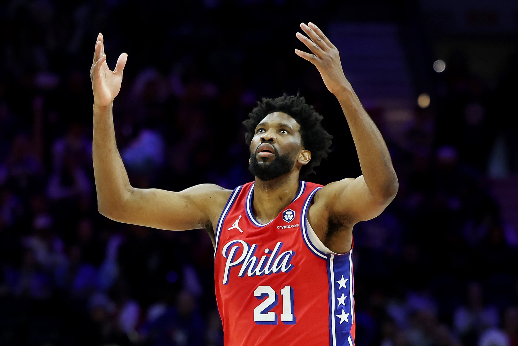 世俱杯买球-NBA官网评新赛季东部前十球员：字母哥第一 布伦森第二恩比德第六