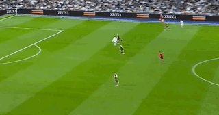 世俱杯2025-【西甲】魔笛世界波小熊破门！皇马2比0赫罗纳